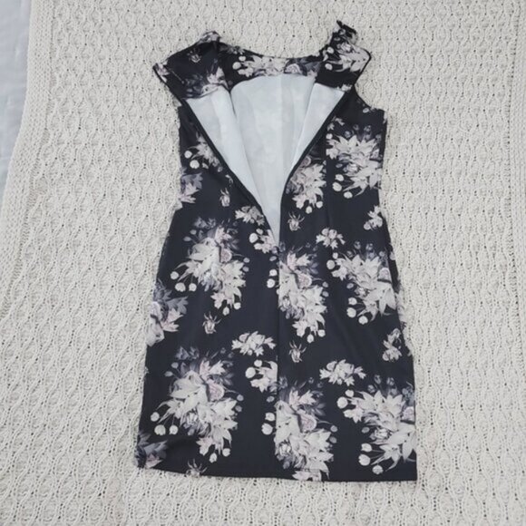 Lori M Collection Floral Shift Dress- Large - Picture 6 of 13